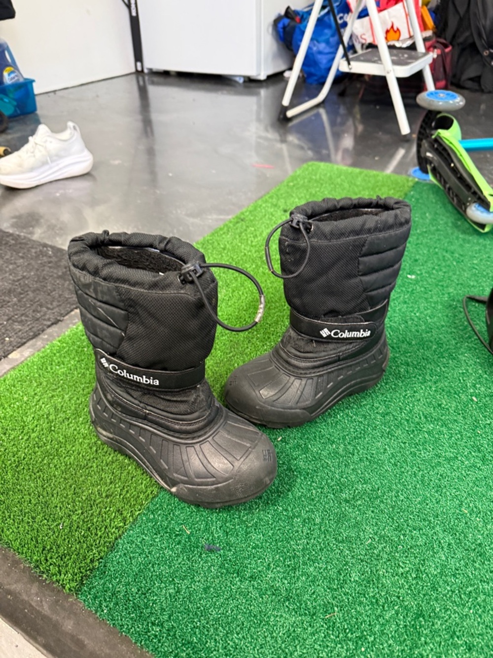 Columbia Black Kids Winter Boots